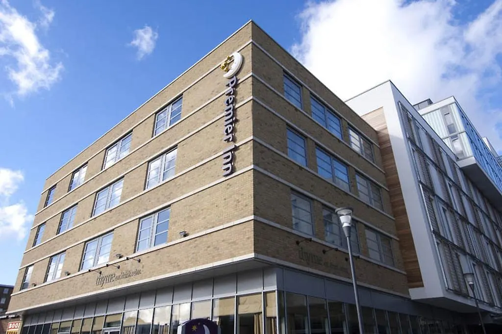 Premier Inn London Greenwich-1